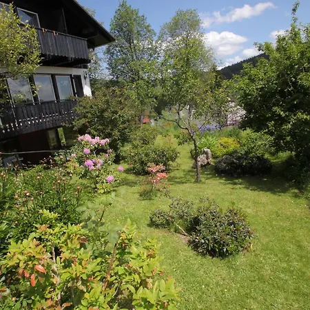 Ferienwohnung Haus Buron Titisee-Neustadt Exterior foto